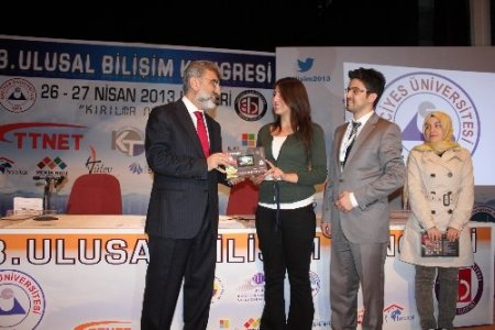 Yıldız: Bilişim sektörünü iyi yönetiyor olmalıyız