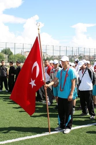 Yıldız Erkekler Futbol Türkiye Şampiyonası Sivas'ta Başladı