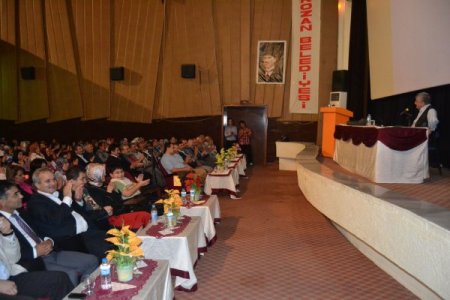 Yıldız: Güneydoğu'daki çocukları biz eğitmezsek dağda eğitilirler