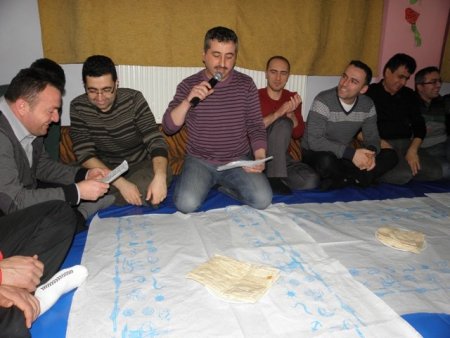 Yıldız Koleji velileri sıra gecesinde eğlendi