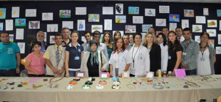 Yıllardır evden çıkmayan psikyatri hastaları bu merkez sayesinde topluma karıştı