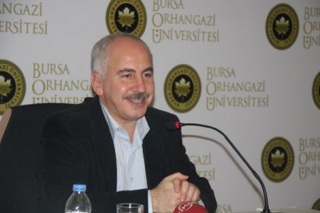 Yılmaz: Anayasa mevzuatta değişmese bile fiilen değişiyor