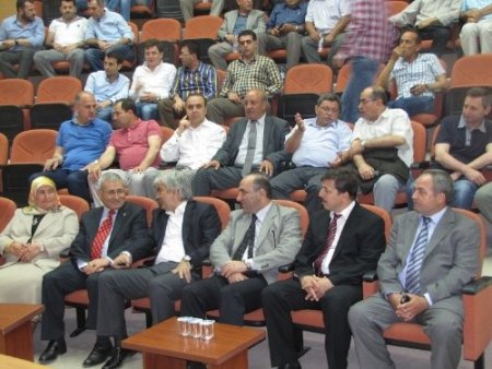 Yılmaz: Dünya ekonomisinde krizin etkileri devam ediyor