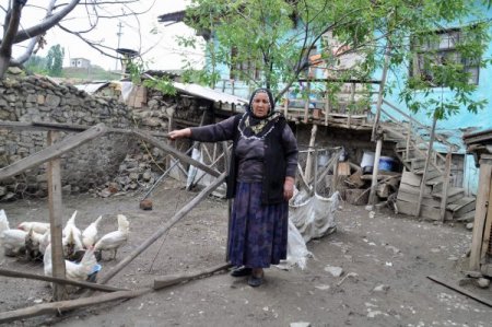 Yoğun Bakımdaki Sakın İçin Fakıbeyli Köyü'nde Endişeli Bekleyiş Sürüyor