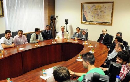 Yök Başkan Vekili Yekta Saraç Türkiye Şampiyonlarını Kutladı