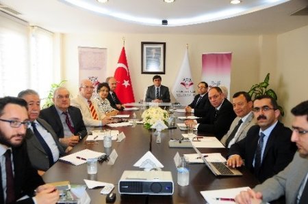 YÖK Başkanı: 2023 Türkiye’si için parlak beyinleri üniversitelere çekmeliyiz