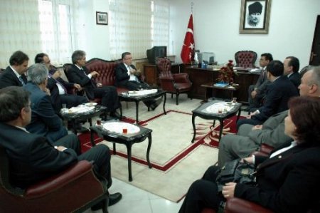 Yök Başkanı Prof. Dr. Özcan: Ödenek Sorunu Bütün Üniversitelerde Var