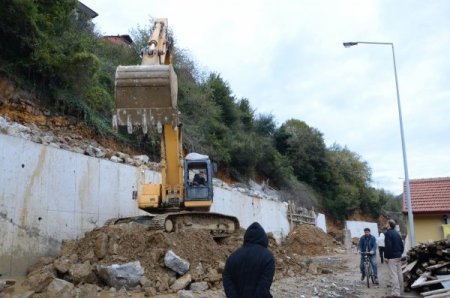 Yol çalışması, heyelan kâbusuna yolaçtı (Özel)