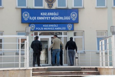 Yol Verme Tartışması Kavgaya Döndü