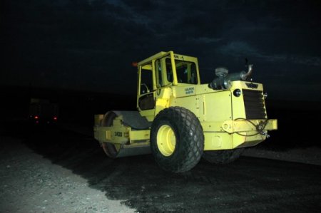 Yol Yapım Çalışmaları Sahur Sonrasında Yapılıyor