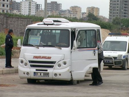Yolcu Minibüsüne Silahlı Saldırı