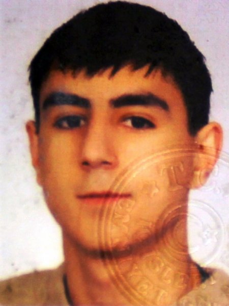 Yolun karşısına geçmek isterken hayatını kaybetti