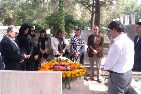 Yönetmen Halit Refiğ dualarla anıldı