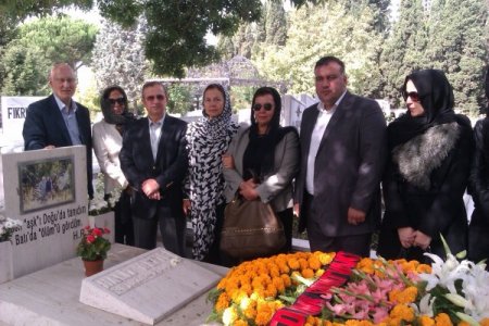 Yönetmen Halit Refiğ dualarla anıldı