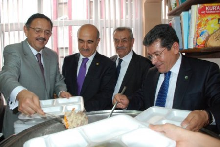 Yörük Vakfı’nda bayramlaşma töreni düzenlendi