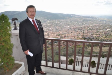 Yozgat Belediye Başkanı Başer'e Avrupa Siyaset Ödülü