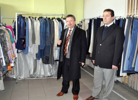 Yozgat Belediyesi Sosyal Market, 8 yılda 50 bin aileyi giydirdi