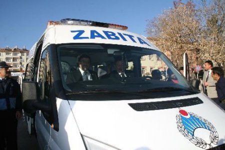 Yozgat Belediyesi Zabıtaya Yeni Minibüs Aldı