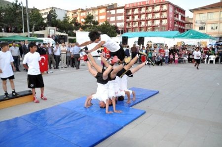 Yozgatlılar aile eğitim programında eğlendi