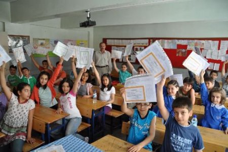 Yozgat'ta 102 Bin 743 Öğrenci Karne Sevinci Yaşadı