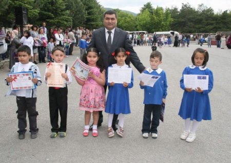 Yozgat’ta 90 Bin Öğrenci Karne Heyecanı Yaşadı
