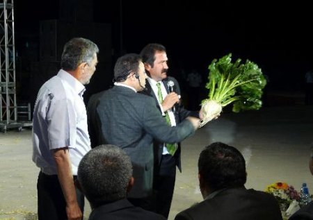 Yozgat'ta Çiftçiler Canlı Programda Yarıştı