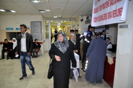 Yozgat’ta doktorların iş bırakma eylemi vatandaşları mağdur etti