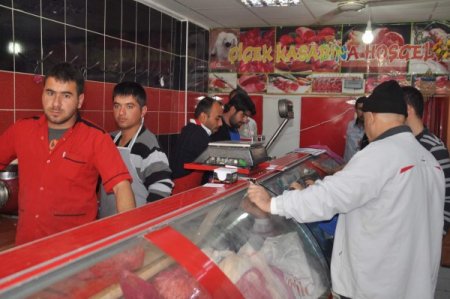 Yozgat’ta kasapların iş yoğunluğu arttı