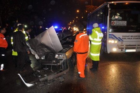 Yozgat’ta trafik kazası: 1 ölü 2 yaralı