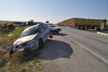 Yozgat'ta Trafik Kazası: 4 Kişi Yaralandı