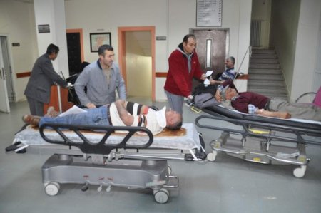 Yozgat’ta yolcu otobüsü şarampole devrildi: 26 yaralı