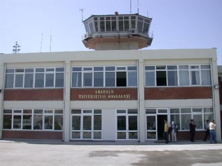 Ysk Sandık Koymadı, 4 Bin Gurbetçinin Oyu Havaalanından Uçtu