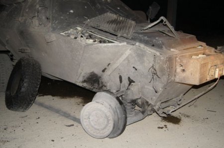 Yüksekova Kaymakamı Tikdağ, saldırıda yaralananları ziyaret etti