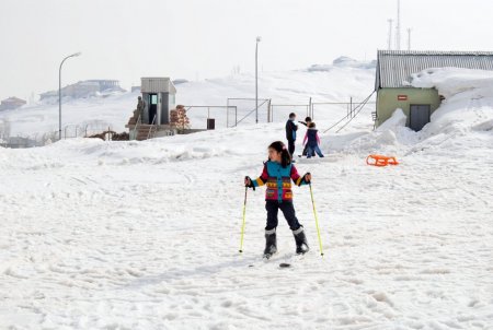 Yüksekova'da askeri kayak tesisleri sivillere açıldı