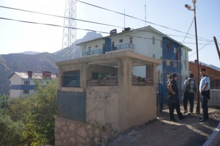 Yüksekova'da Cenaze Gerginliği (2)