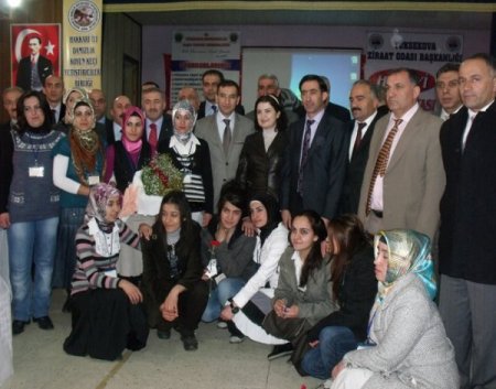 Yüksekova'da Kadın Çiftçiler Yarıştı