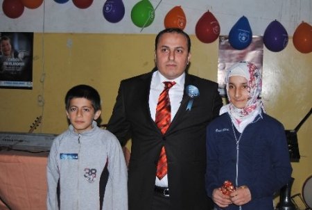 Yüksekovalılar, Kutlu Doğum programında salonu doldurdu