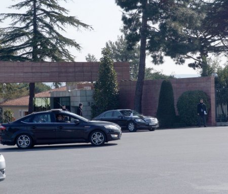 Yunan Başbakan, Cumhurbaşkanlığı Köşkü’nden ayrıldı