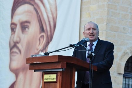 Yunus Emre, Kabri Başında ‘güzel Söz’ler İle Anıldı