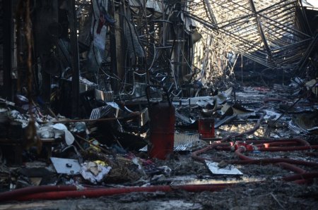 Yunus Emre Çarşısı bir gecede kül oldu