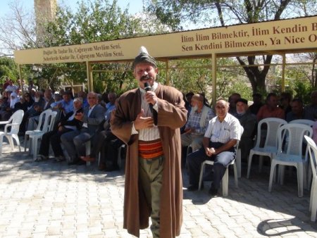 'Yunus Emre’nin Hak ve halk sevgisi yüklü mesajları yürekleri rahatlatıyor'