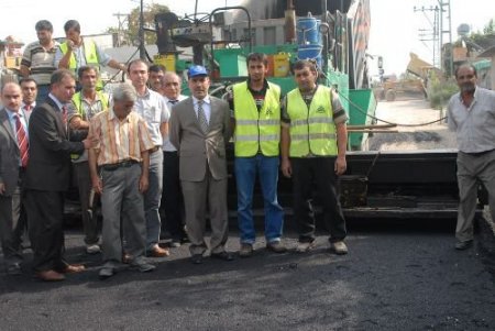 Yüreğir Belediyesi Bu Yıl 400 Metrekare Yol Çalışması Yapacak