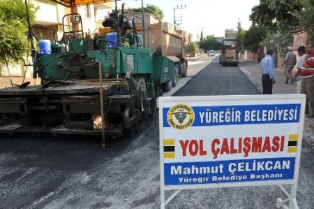 Yüreğir'de yol çalışmalarına 4 yılda 70 milyon lira harcandı