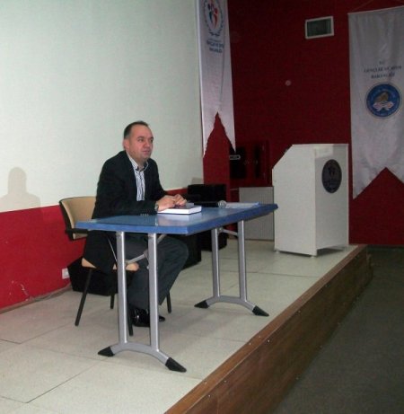 Yurt-Kur öğrencilerine 'liderlik eğitimi' verildi