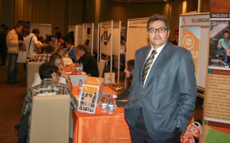 Yurtdışı Eğitim Fuarları İzmir'de başladı