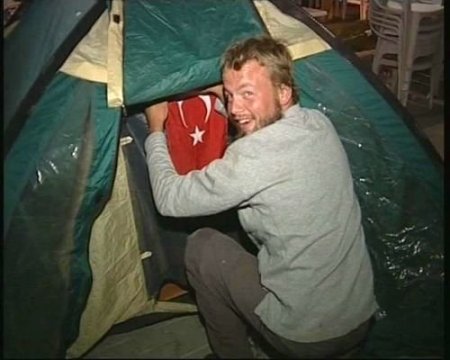 Yürüyerek İsrail'e Giden İsviçreli Turist, Türk Misafirperliğine Hayran Kaldı