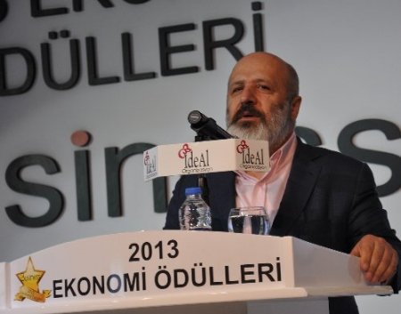 'Yüz yıllık çıkmaz bir sokaktan sonra tarih yüzümüze güldü'