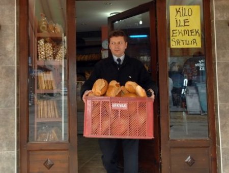 Zabıta, Kaçak Fırınları Mühürledi