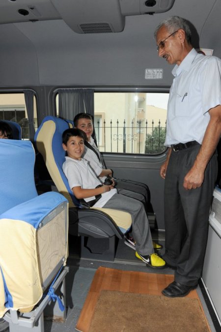 Zabıta ekipleri öğrenci servislerinin denetimine ağırlık verdi