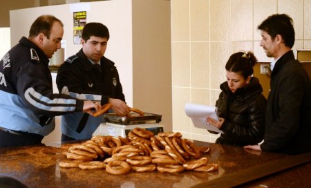Zabıta simit fırınlarını denetledi
